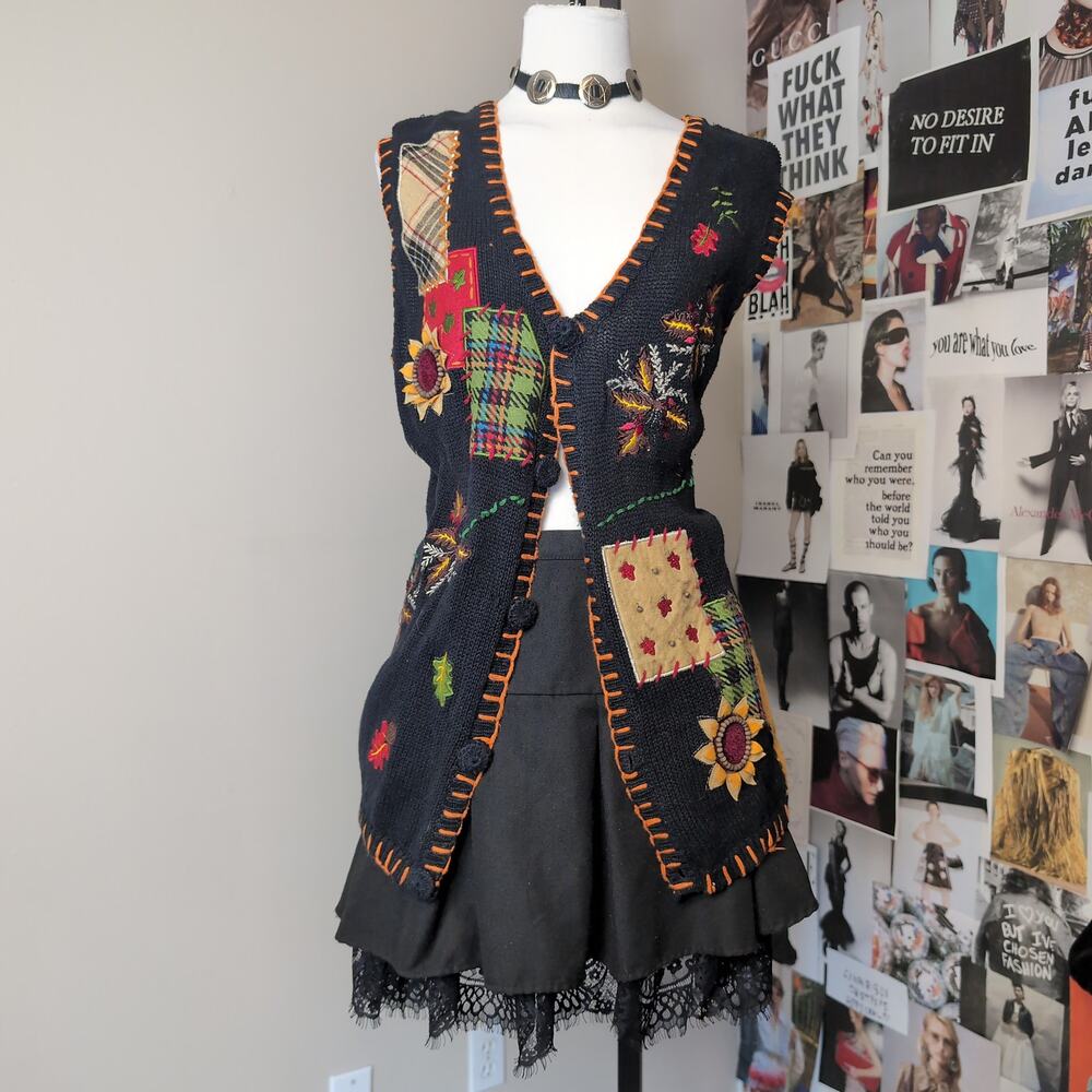 Patchwork Autumn Embroidered Knit Sweater Vest